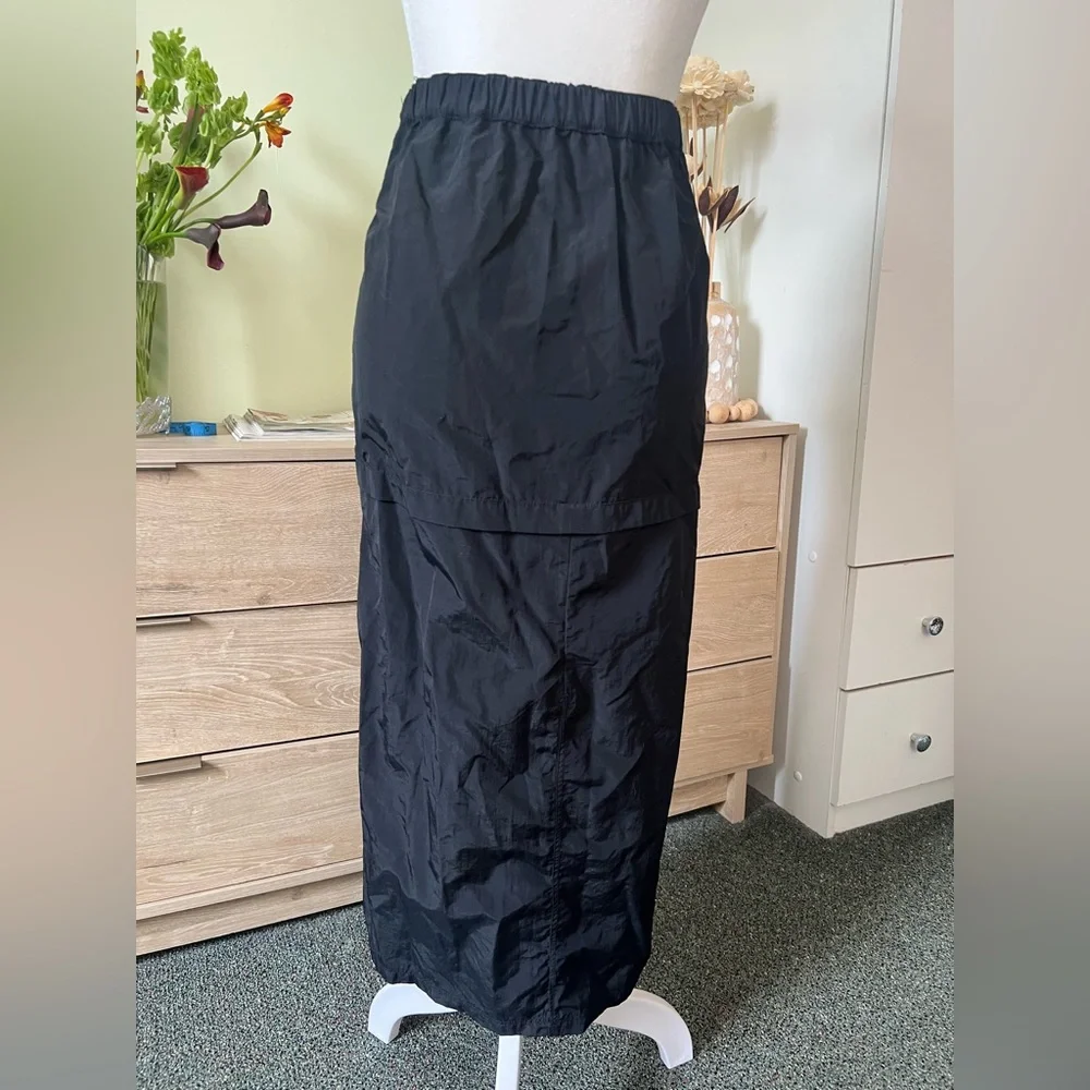 H&M Black Cargo Parachute Pocket Casual Midi Knee-Length High-Waist Modest Skirt - Picture 12 of 16